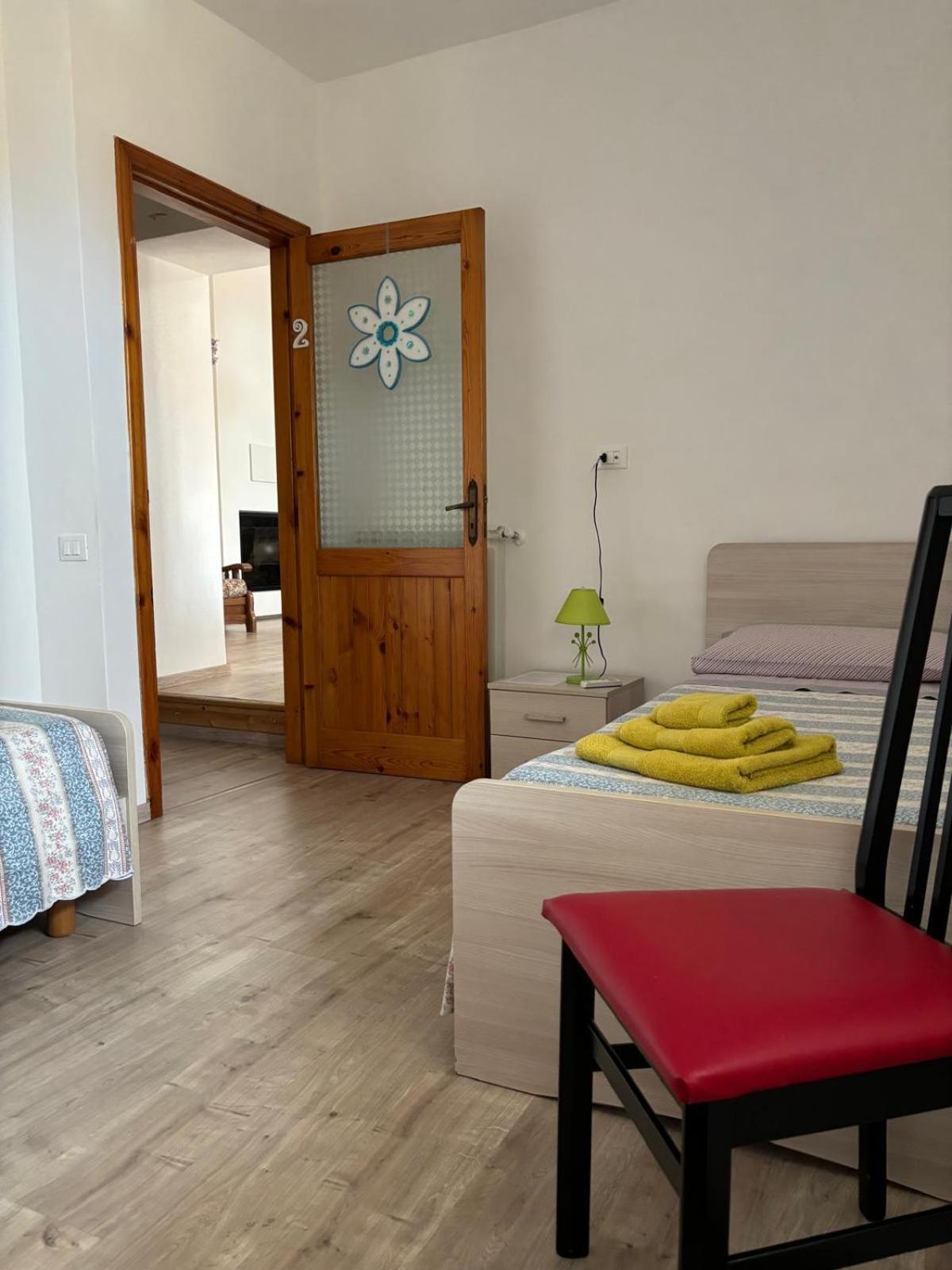 Al Castello Apartment Фьюмефреддо-Бруцио Экстерьер фото